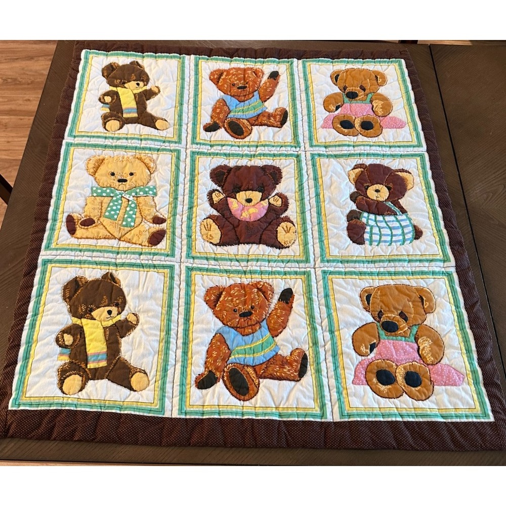 Vtg Teddy Bear Quilt Blanket Throw 35'' x 39'' Wall Hanging Nursery EUC‎
